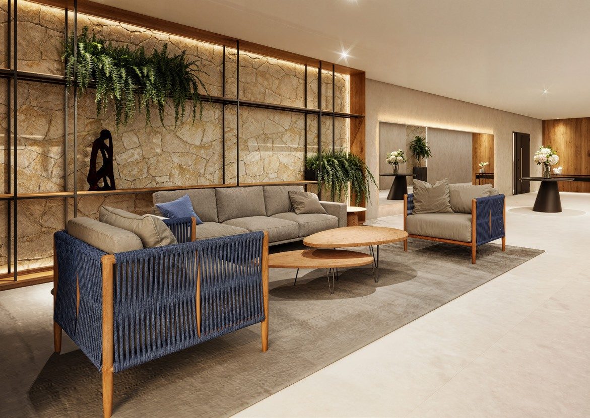 Perspectiva ilustrada do lobby com sofá, poltronas de corda azul e parede de pedra com prateleiras e plantas